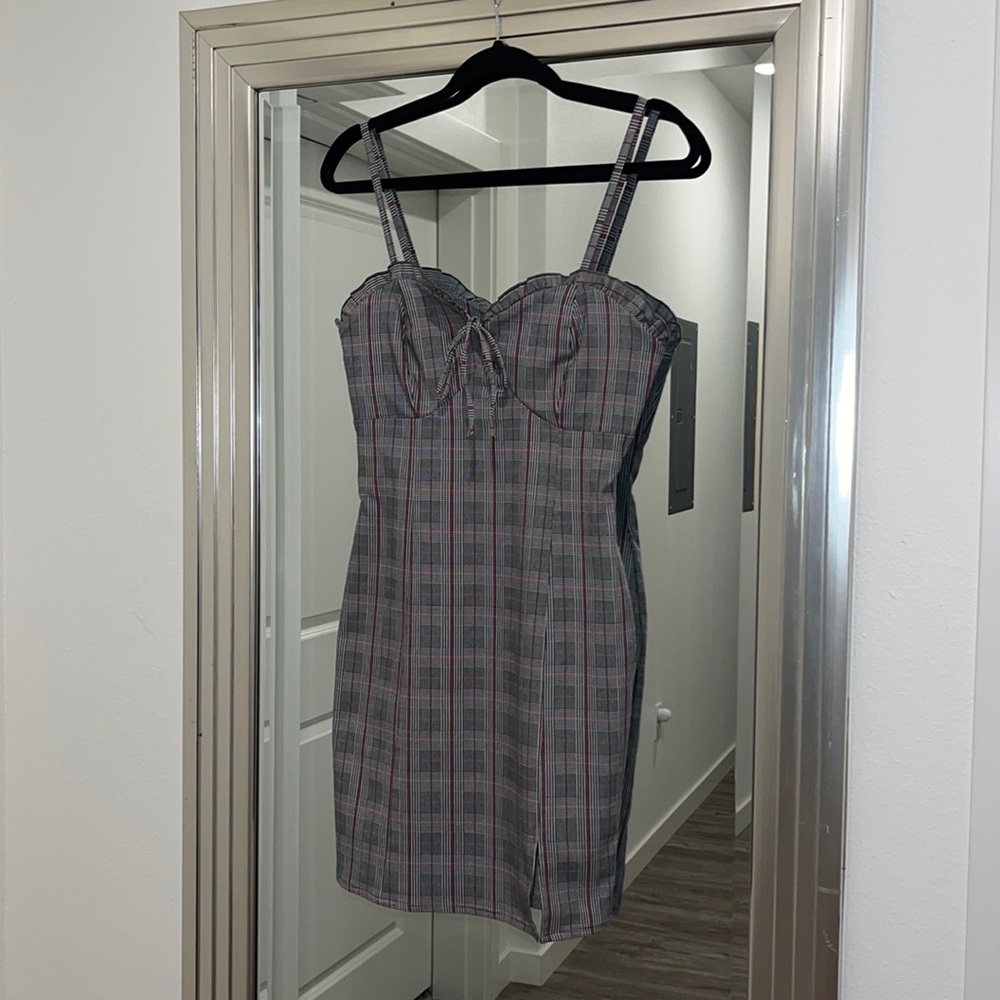 Grey & Red plaid dress M